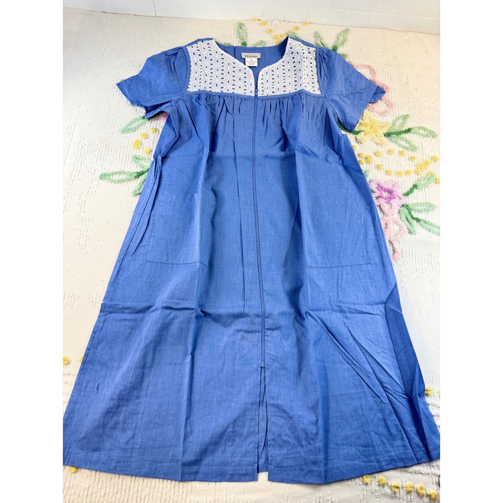 CW Classics Blue Eyelet Lace Zip Front House Dress Lounger Pockets Small